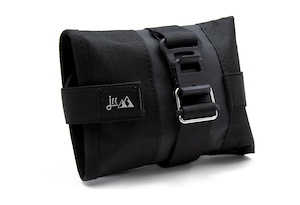 JRC JRC Hokan 2.0 Roll Saddle Bag | Kompakt sadelväska | Svart