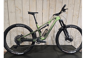 Merida Merida One-Forty 7000 | Chameleon Green/Black | MTB