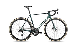 Orbea Orbea Orca M20iLTD PWR | Landsväg | Escape Green-Carbon