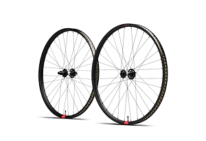 Reserve Reserve 30|HD AL 29 DT 350 XD 6-bolt | Cykelhjul MTB | Svart